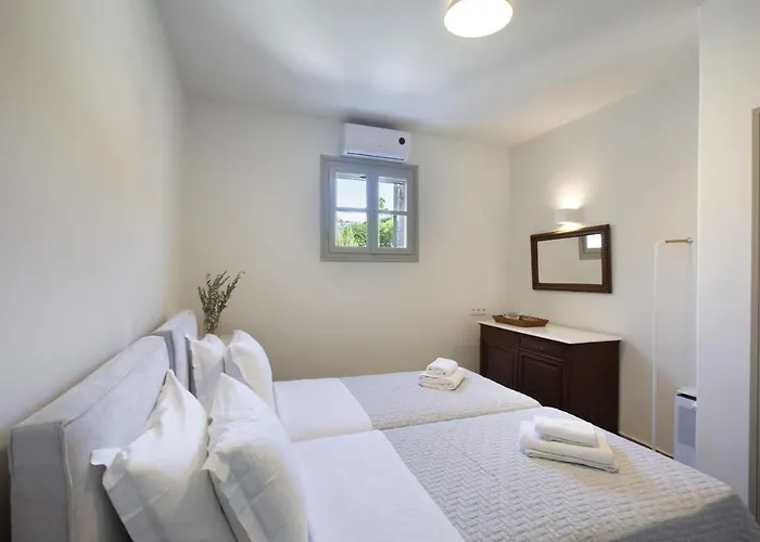 Rinia - Seaview * Naousa (Paros)